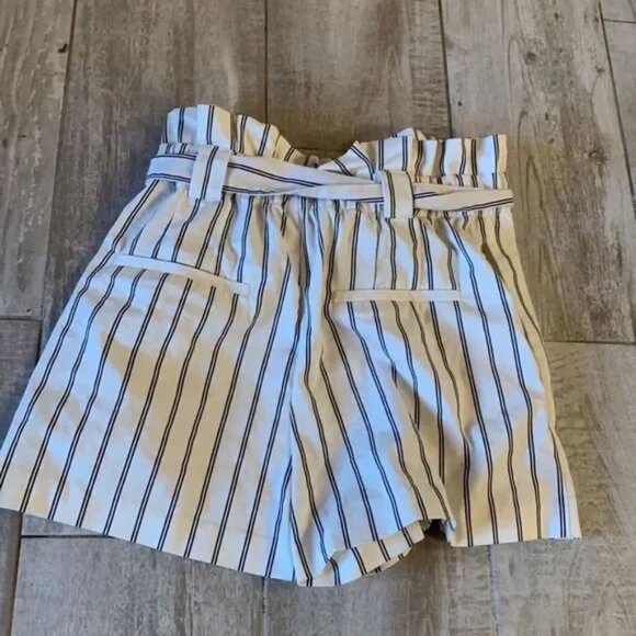 ZARA Black/White Striped Shorts - Size XS - Picture 3 of 5